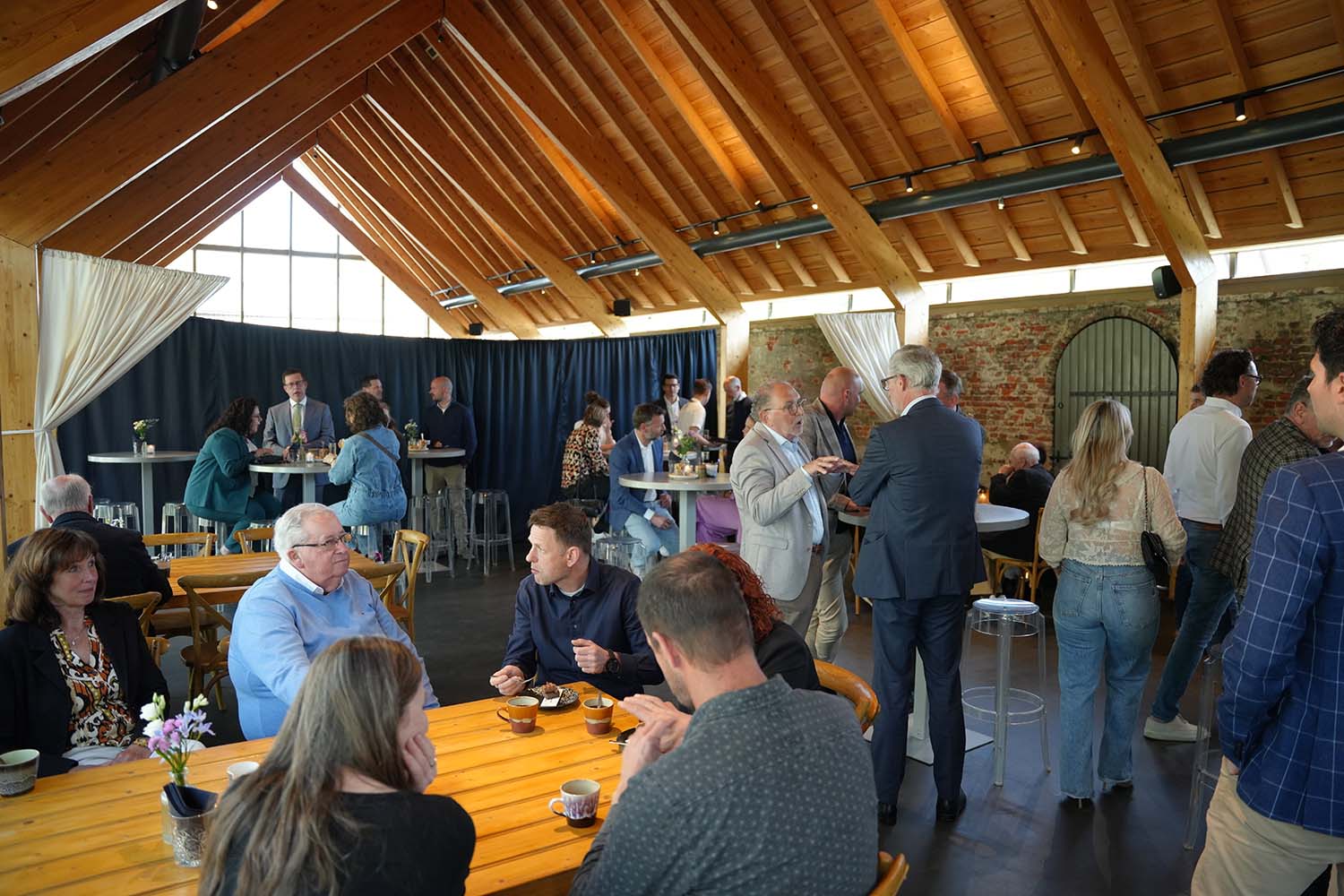 Van der Stappen_uitvaartzorging_100 jaar_feest leveranciers